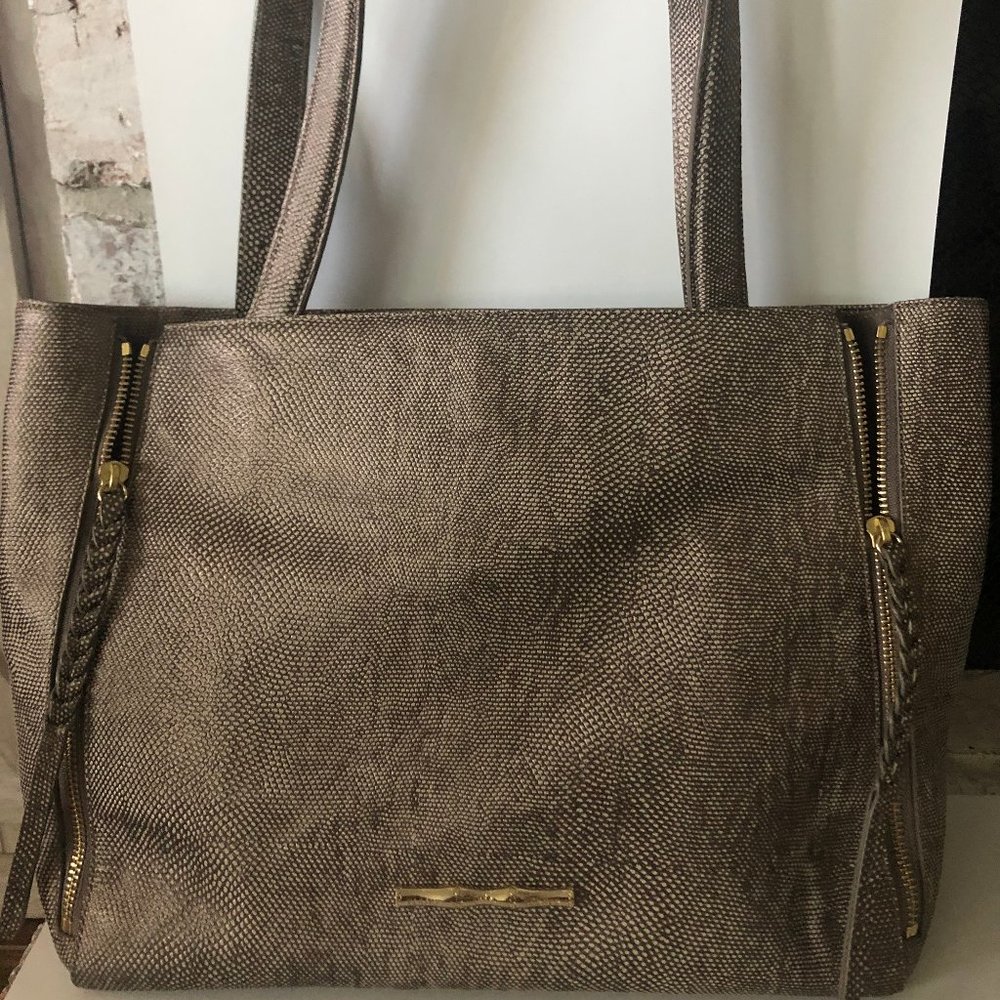 Elaine Turner Carryall Tote